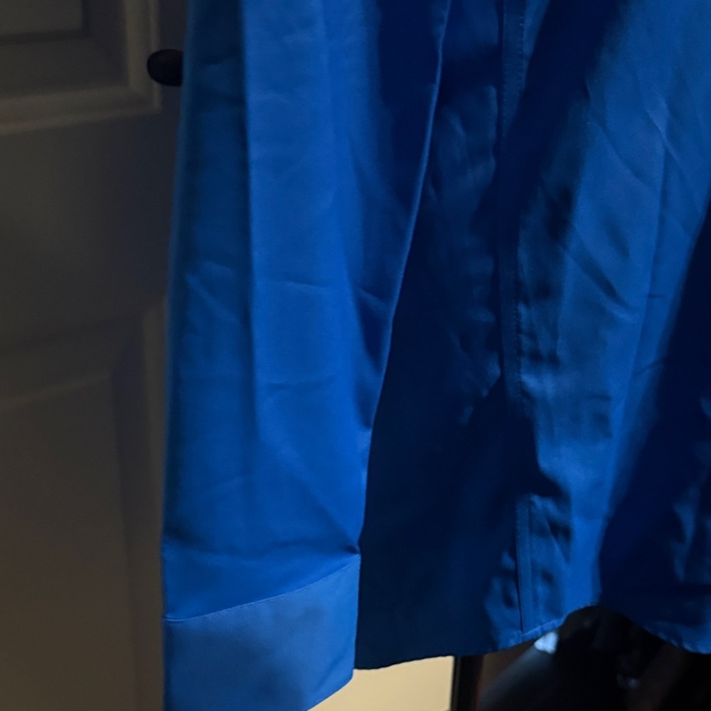 Men's Blue Dress Shirt - Picture 3 of 6